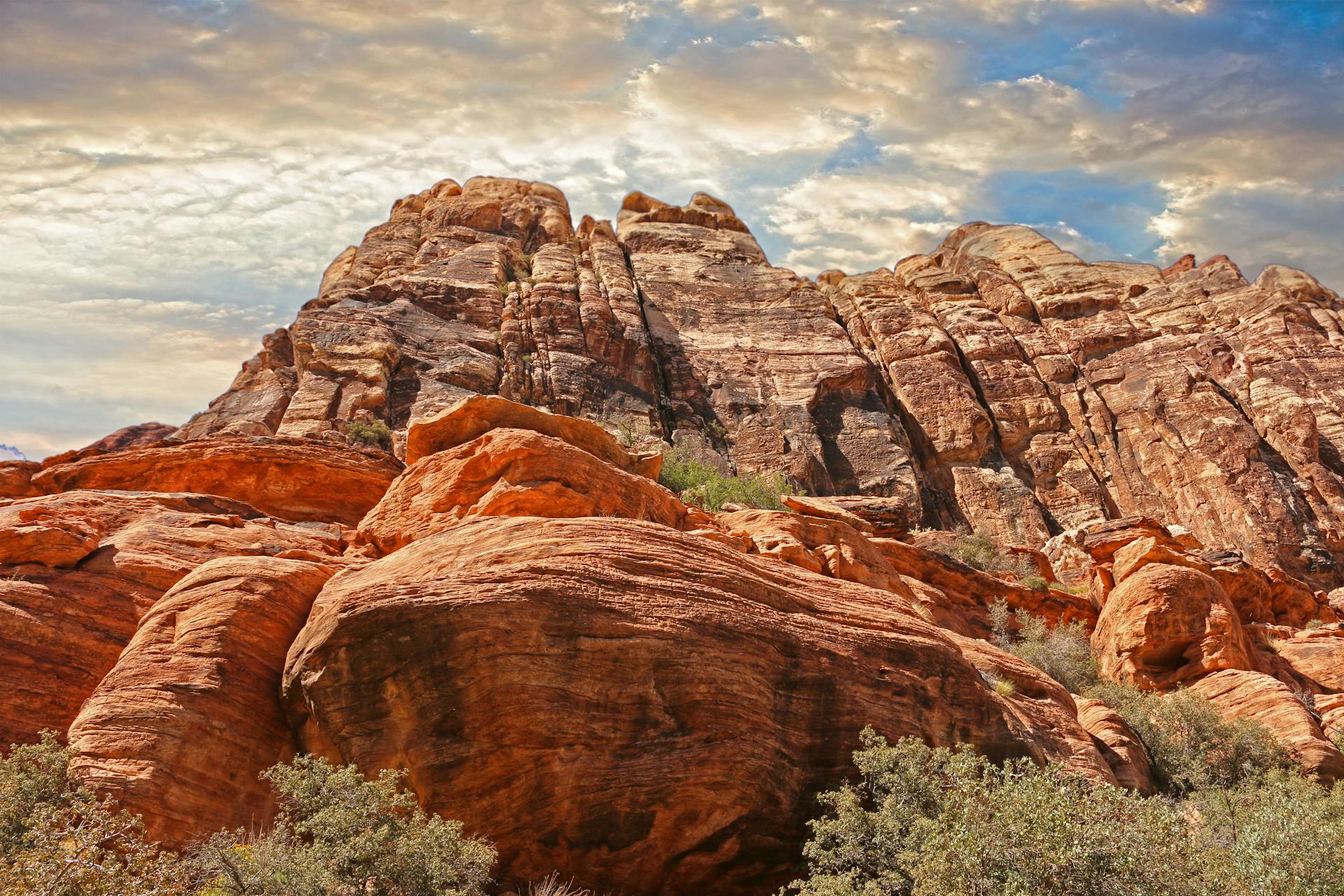 Multi-colored rock formations in Nevada’s Red Rock National Conservation Area